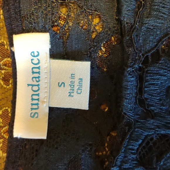 Sundance Blue Anabella Elegant Linen and Lace Top - Picture 8 of 9